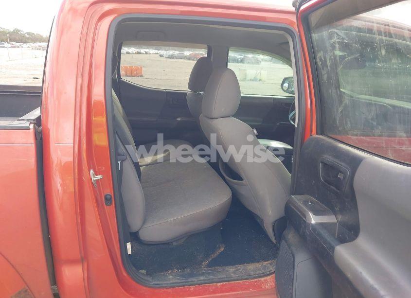 Photo 8 of 2017 Toyota Tacoma SR5 V6 (VIN 5TFCZ5AN9HX109344)