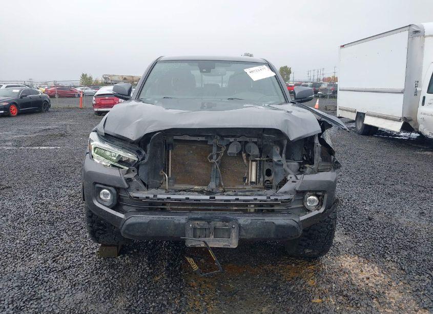 Photo 13 of 2020 Toyota Tacoma TRD OFF-ROAD (VIN 5TFCZ5AN9LX241691)