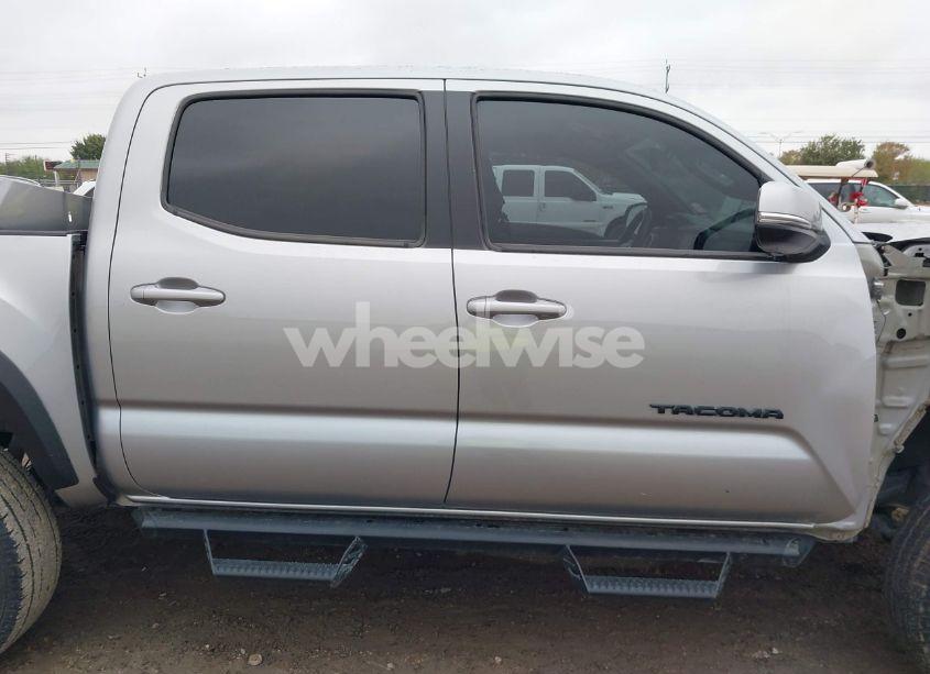 Photo 14 of 2021 Toyota Tacoma TRD OFF-ROAD (VIN 5TFCZ5AN9MX258511)