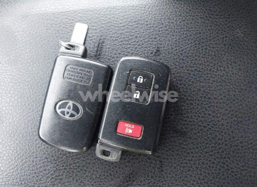 Photo 11 of 2016 Toyota Tacoma TRD OFF ROAD (VIN 5TFCZ5ANXGX012426)