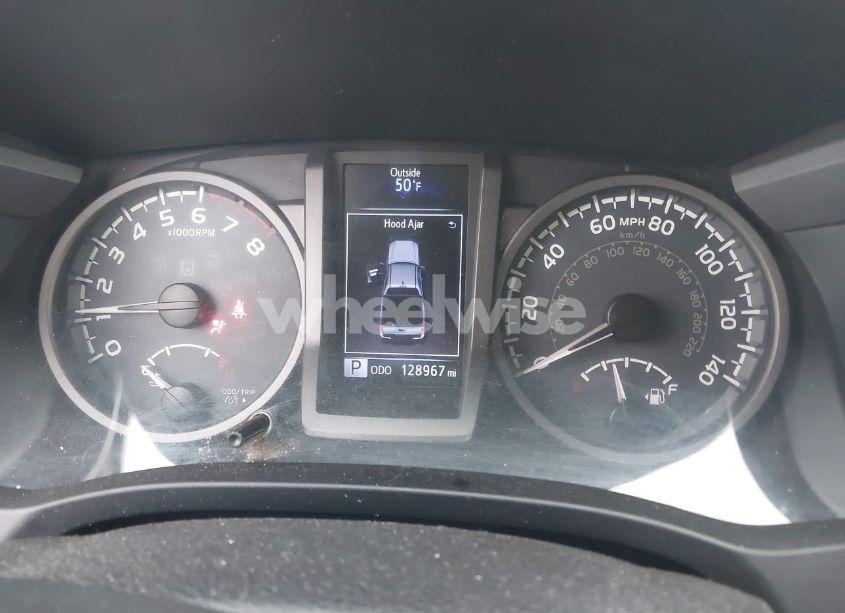 Photo 7 of 2016 Toyota Tacoma TRD OFF ROAD (VIN 5TFCZ5ANXGX012426)