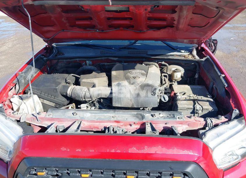 Photo 10 of 2017 Toyota Tacoma TRD SPORT (VIN 5TFCZ5ANXHX096877)