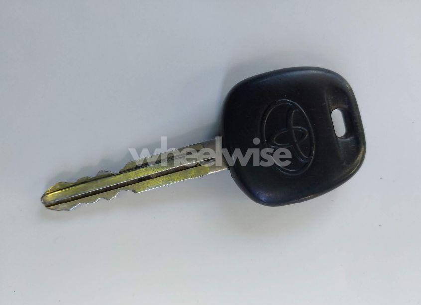 Photo 11 of 2018 Toyota Tacoma SR V6 (VIN 5TFCZ5ANXJX124991)