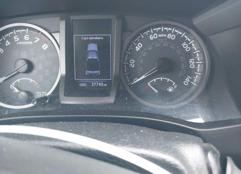 Photo 15 of 2018 Toyota Tacoma TRD OFF ROAD (VIN 5TFCZ5ANXJX131598)