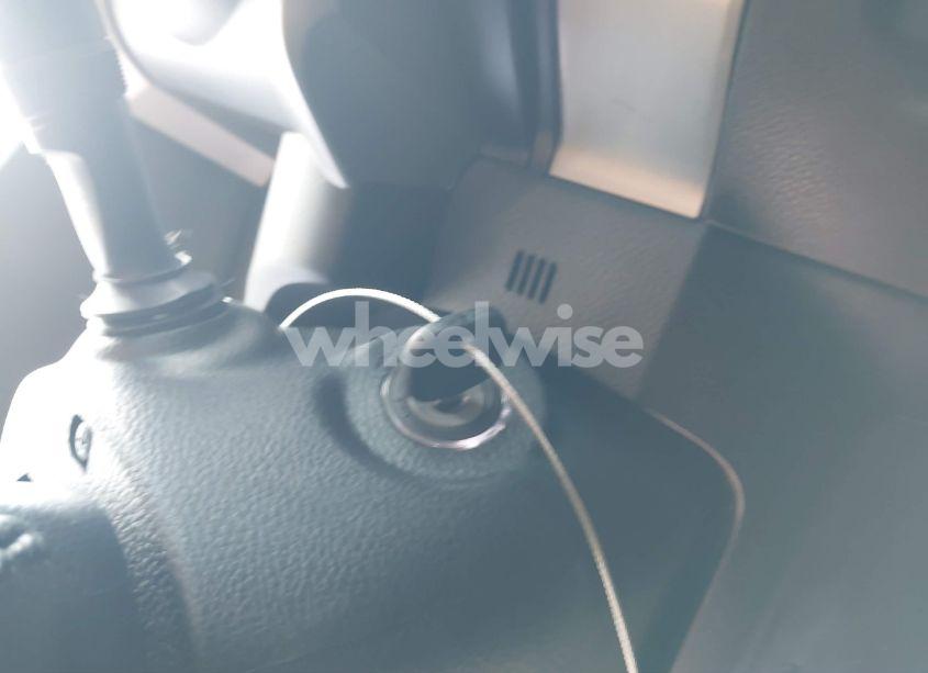 Photo 11 of 2019 Toyota Tacoma SR5 V6 (VIN 5TFCZ5ANXKX166417)