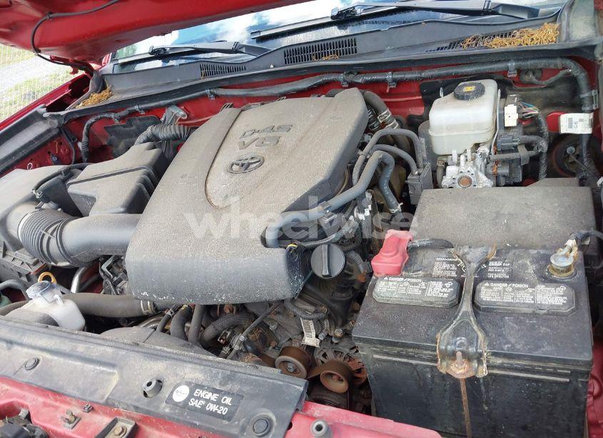 Photo 10 of 2019 Toyota Tacoma TRD OFF ROAD (VIN 5TFCZ5ANXKX190152)