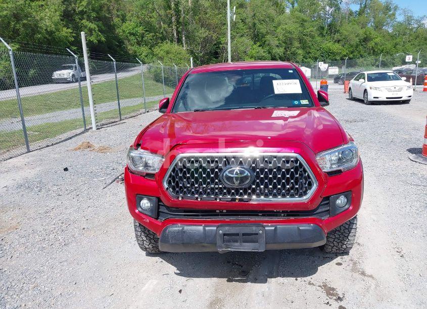 Photo 12 of 2019 Toyota Tacoma TRD OFF ROAD (VIN 5TFCZ5ANXKX190152)