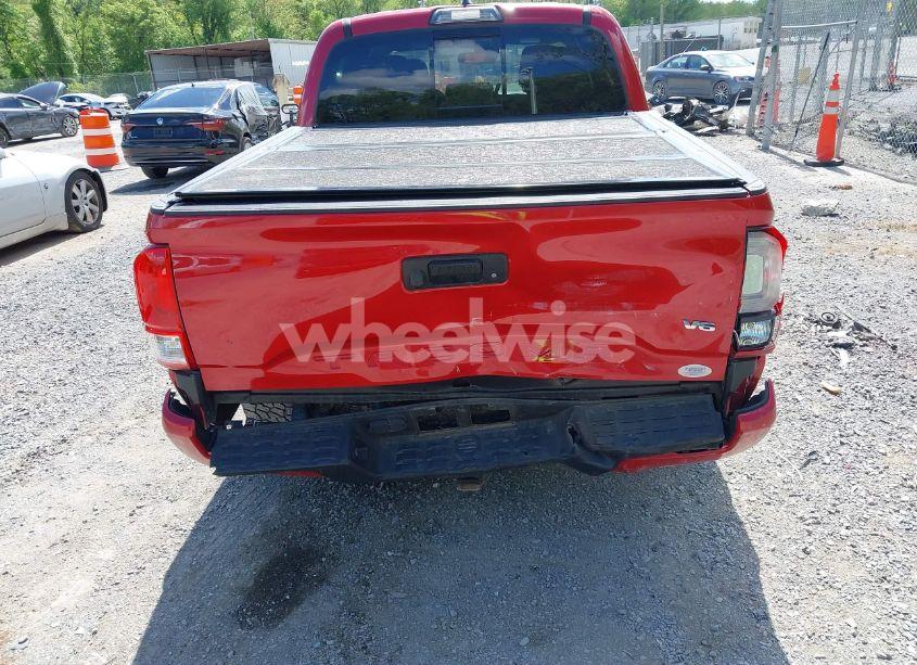 Photo 6 of 2019 Toyota Tacoma TRD OFF ROAD (VIN 5TFCZ5ANXKX190152)