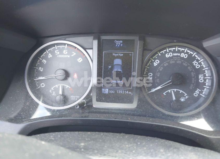 Photo 7 of 2019 Toyota Tacoma TRD OFF ROAD (VIN 5TFCZ5ANXKX190152)