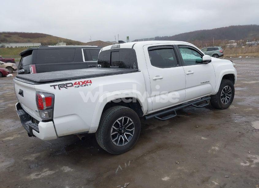Photo 4 of 2020 Toyota Tacoma (VIN 5TFCZ5ANXLX222339)