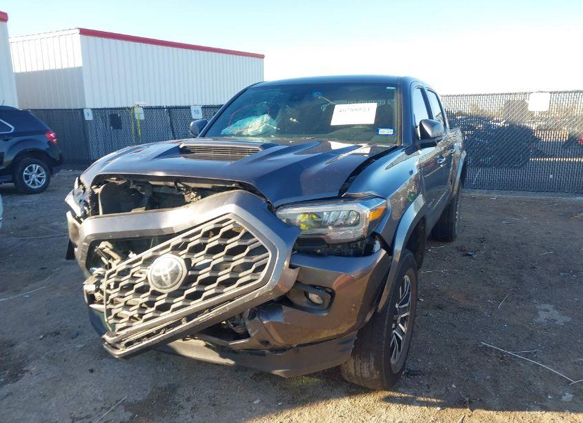 Photo 6 of 2021 Toyota Tacoma TRD SPORT (VIN 5TFCZ5ANXMX250336)