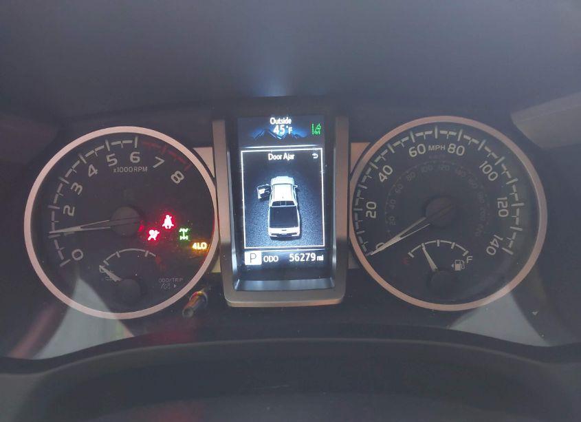 Photo 7 of 2021 Toyota Tacoma SR5 V6 (VIN 5TFCZ5ANXMX253091)