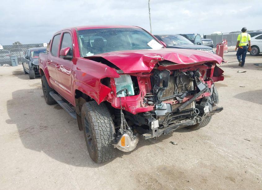 2021 Toyota Tacoma SR V6 (VIN 5TFCZ5ANXMX268187) main photo
