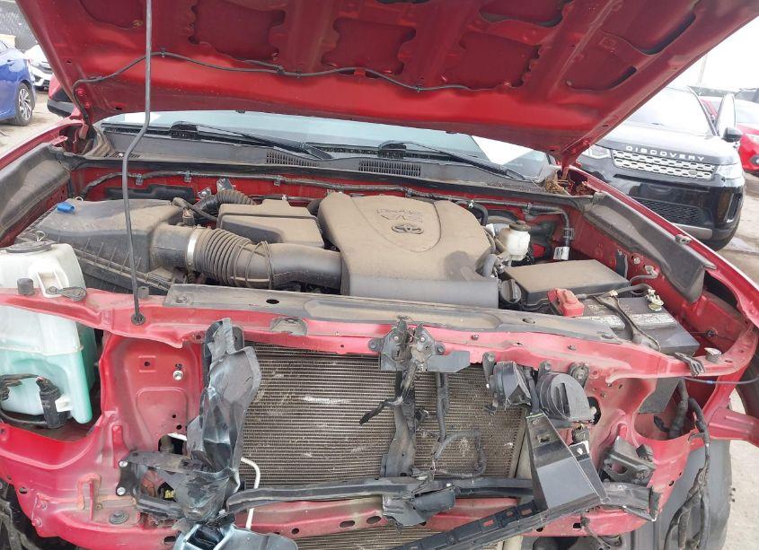 Photo 10 of 2021 Toyota Tacoma SR V6 (VIN 5TFCZ5ANXMX268187)