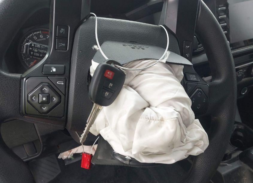 Photo 11 of 2021 Toyota Tacoma SR V6 (VIN 5TFCZ5ANXMX268187)