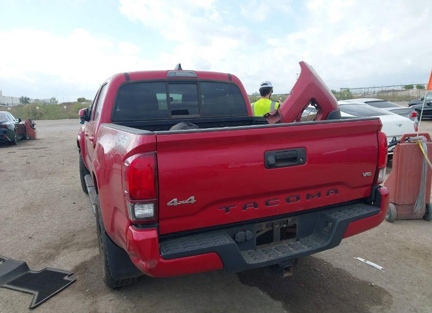 Photo 3 of 2021 Toyota Tacoma SR V6 (VIN 5TFCZ5ANXMX268187)