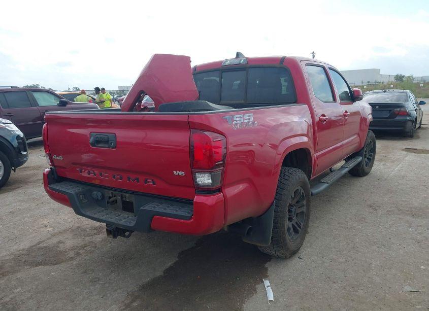 Photo 4 of 2021 Toyota Tacoma SR V6 (VIN 5TFCZ5ANXMX268187)