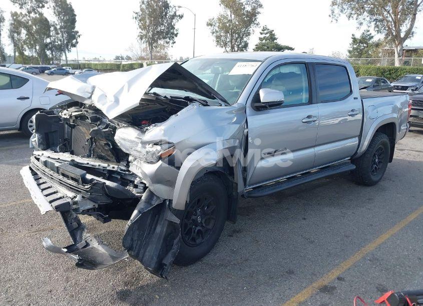 Photo 2 of 2021 Toyota Tacoma SR5 V6 (VIN 5TFCZ5ANXMX281019)