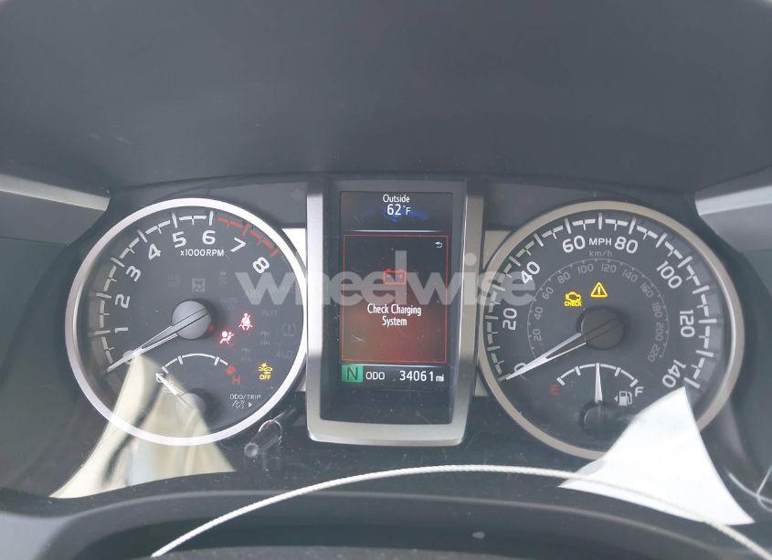 Photo 7 of 2021 Toyota Tacoma SR5 V6 (VIN 5TFCZ5ANXMX281019)