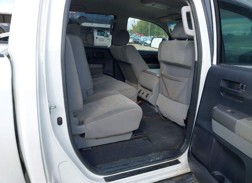 Photo 8 of 2012 Toyota Tundra GRADE 4.6L V8 (VIN 5TFDM5F11CX029344)