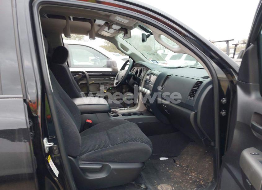 Photo 5 of 2013 Toyota Tundra GRADE 4.6L V8 (VIN 5TFDM5F12DX046252)