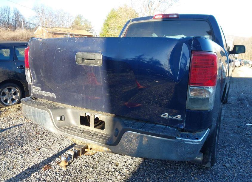 Photo 12 of 2011 Toyota Tundra GRADE 4.6L V8 (VIN 5TFDM5F13BX017615)