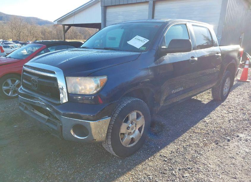 Photo 6 of 2011 Toyota Tundra GRADE 4.6L V8 (VIN 5TFDM5F13BX017615)