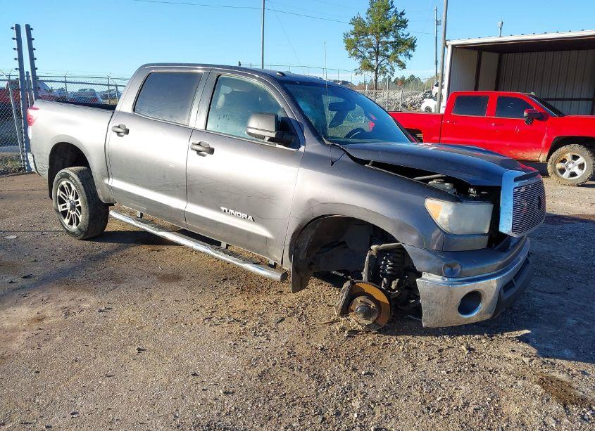 2013 Toyota Tundra GRADE 4.6L V8 (VIN 5TFDM5F15DX045533) main photo