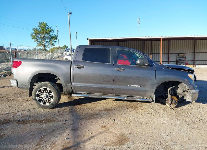 Photo 14 of 2013 Toyota Tundra GRADE 4.6L V8 (VIN 5TFDM5F15DX045533)