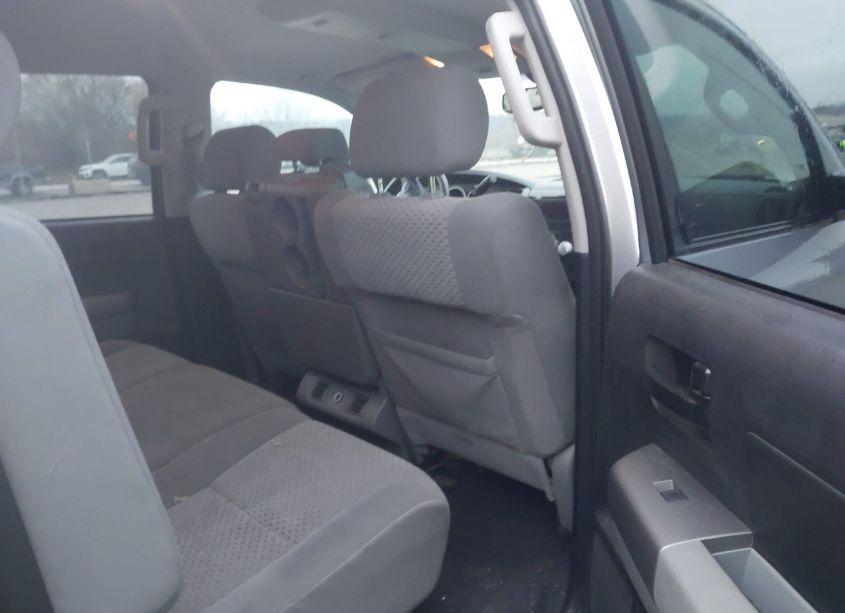 Photo 8 of 2013 Toyota Tundra GRADE 4.6L V8 (VIN 5TFDM5F15DX047847)