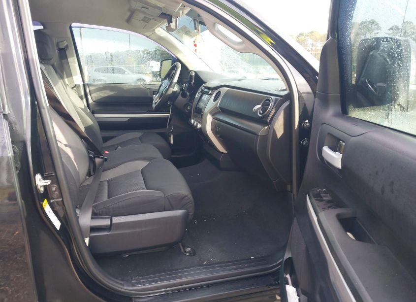 Photo 5 of 2016 Toyota Tundra SR5 4.6L V8 (VIN 5TFDM5F15GX066547)