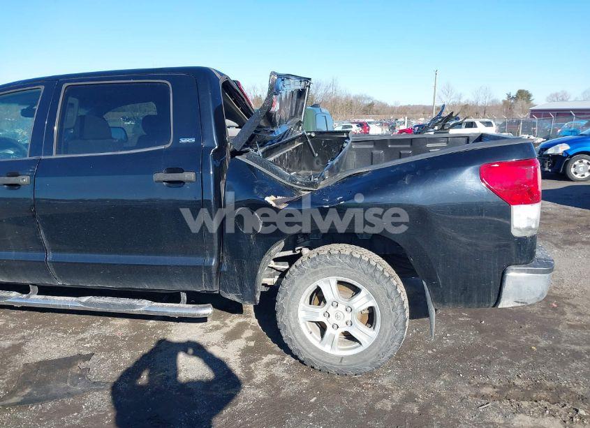 Photo 17 of 2011 Toyota Tundra GRADE 4.6L V8 (VIN 5TFDM5F18BX023877)