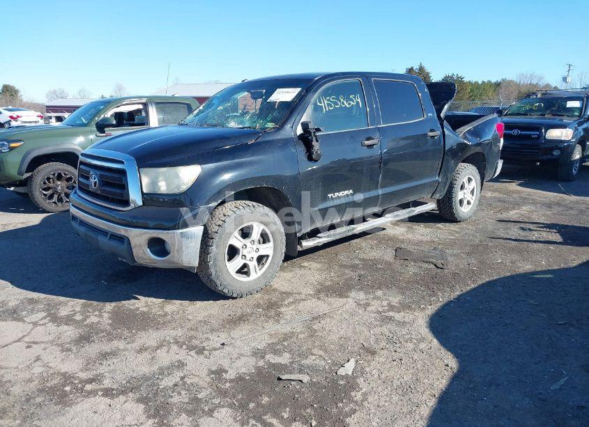 Photo 2 of 2011 Toyota Tundra GRADE 4.6L V8 (VIN 5TFDM5F18BX023877)