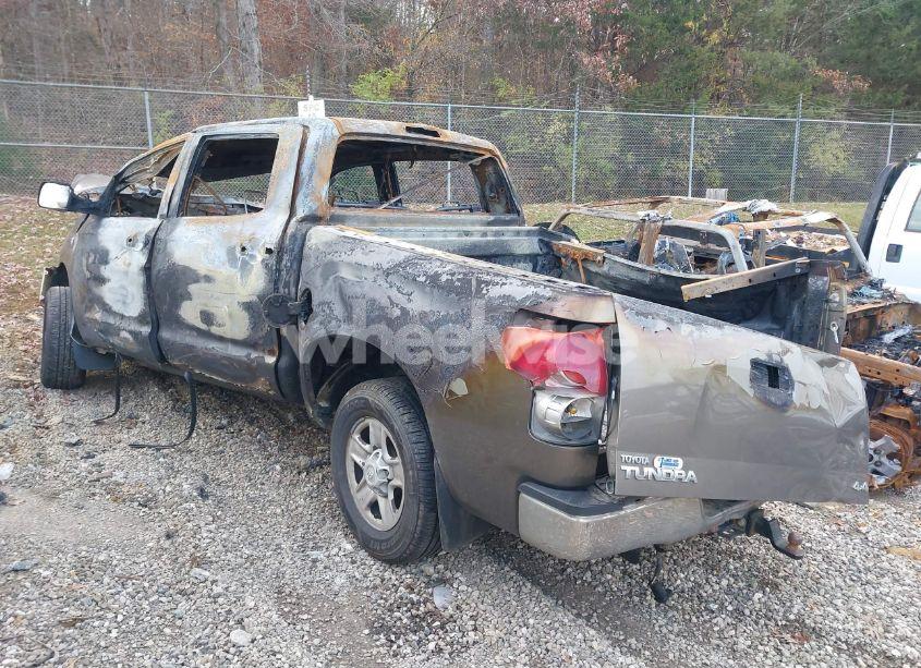 Photo 3 of 2008 Toyota Tundra BASE 4.7L V8 (VIN 5TFDT54108X011592)