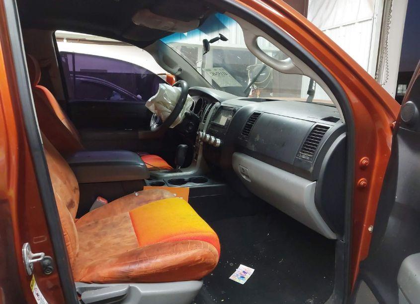 Photo 5 of 2008 Toyota Tundra SR5 5.7L V8 (VIN 5TFDV54168X038239)