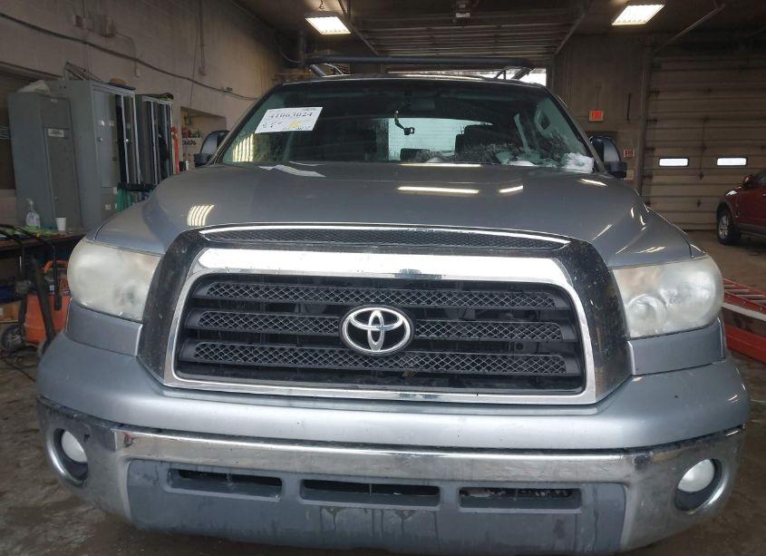 Photo 12 of 2009 Toyota Tundra SR5 5.7L V8 (VIN 5TFDW54119X090814)