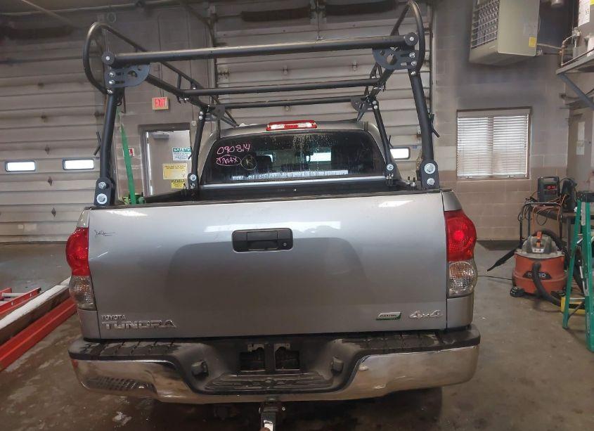 Photo 16 of 2009 Toyota Tundra SR5 5.7L V8 (VIN 5TFDW54119X090814)