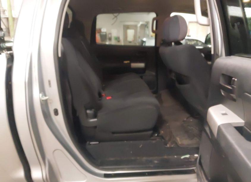 Photo 8 of 2009 Toyota Tundra SR5 5.7L V8 (VIN 5TFDW54119X090814)