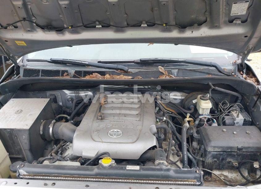 Photo 10 of 2009 Toyota Tundra SR5 5.7L V8 (VIN 5TFDW54199X092892)