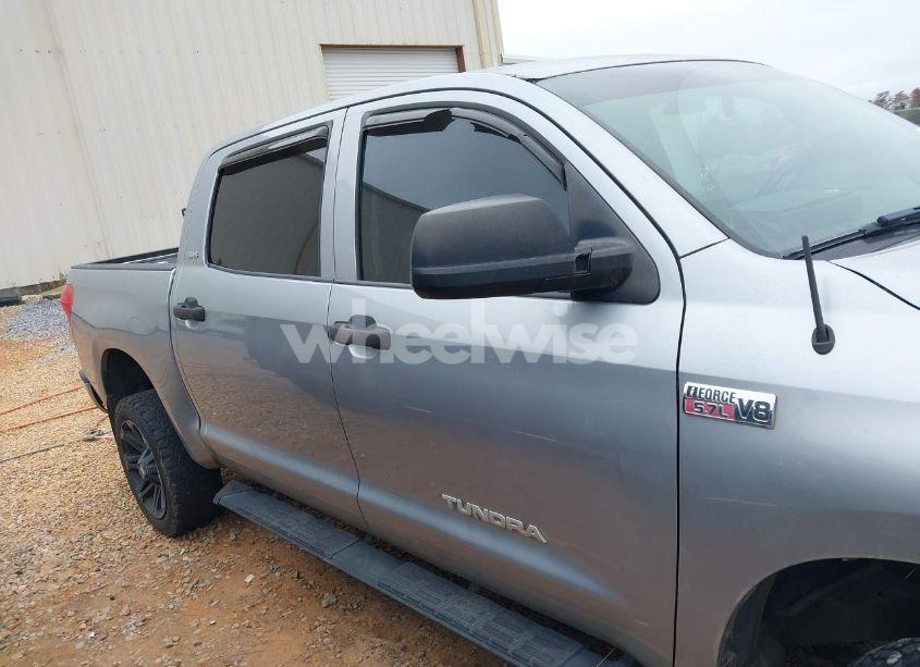 Photo 13 of 2009 Toyota Tundra SR5 5.7L V8 (VIN 5TFDW54199X092892)