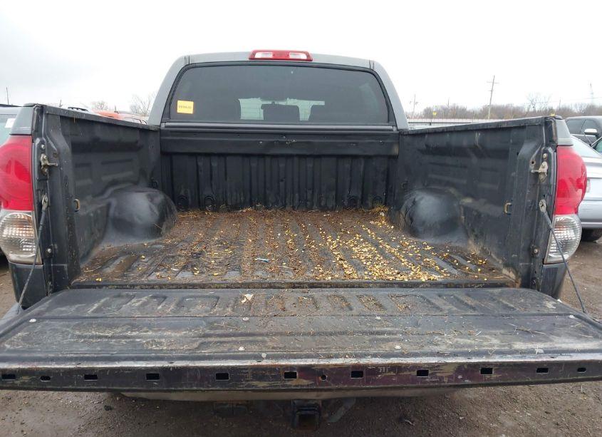 Photo 16 of 2011 Toyota Tundra GRADE 5.7L V8 (VIN 5TFDW5F10BX170429)