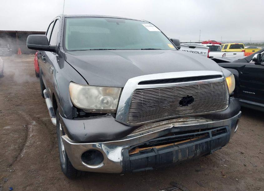 Photo 6 of 2011 Toyota Tundra GRADE 5.7L V8 (VIN 5TFDW5F10BX170429)