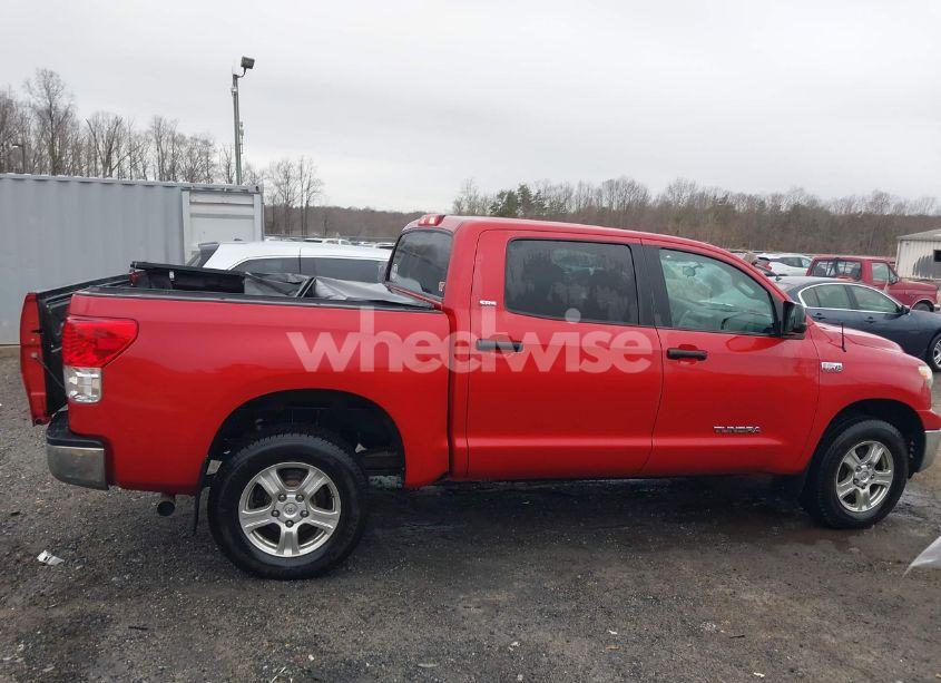 Photo 13 of 2011 Toyota Tundra GRADE 5.7L V8 (VIN 5TFDW5F10BX180538)
