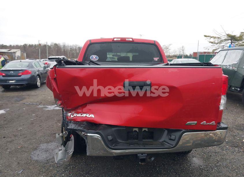 Photo 16 of 2011 Toyota Tundra GRADE 5.7L V8 (VIN 5TFDW5F10BX180538)