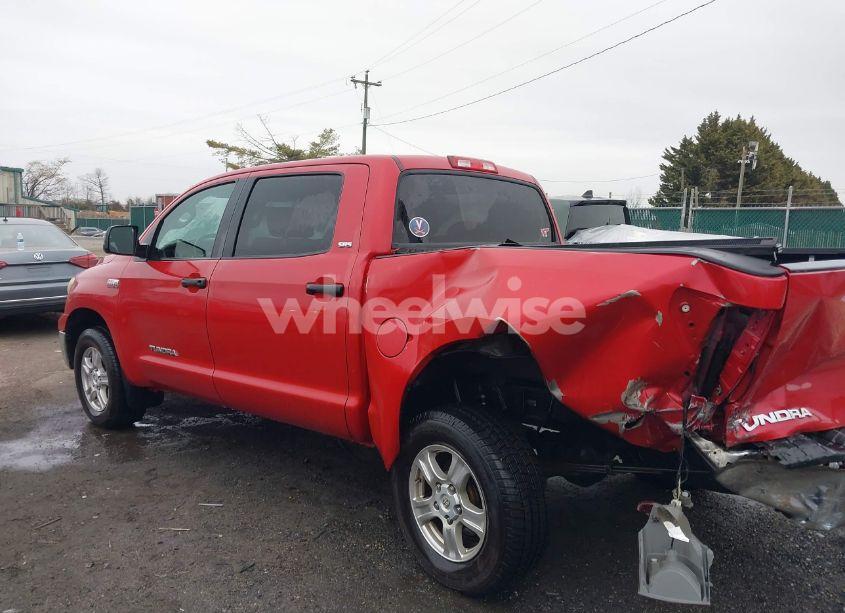 Photo 3 of 2011 Toyota Tundra GRADE 5.7L V8 (VIN 5TFDW5F10BX180538)