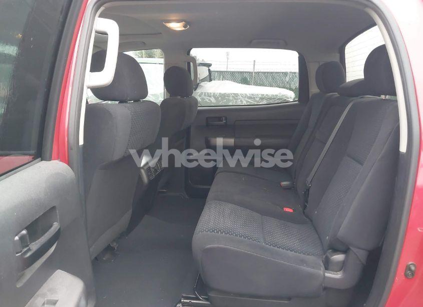 Photo 8 of 2011 Toyota Tundra GRADE 5.7L V8 (VIN 5TFDW5F10BX180538)