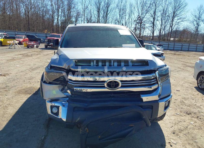 Photo 12 of 2016 Toyota Tundra SR5 5.7L V8 (VIN 5TFDW5F10GX551527)