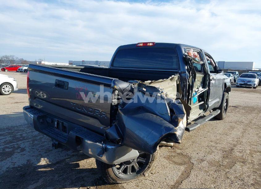 Photo 4 of 2018 Toyota Tundra SR5 5.7L V8 (VIN 5TFDW5F10JX697000)