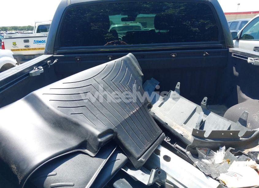 Photo 11 of 2018 Toyota Tundra SR5 5.7L V8 (VIN 5TFDW5F11JX723314)