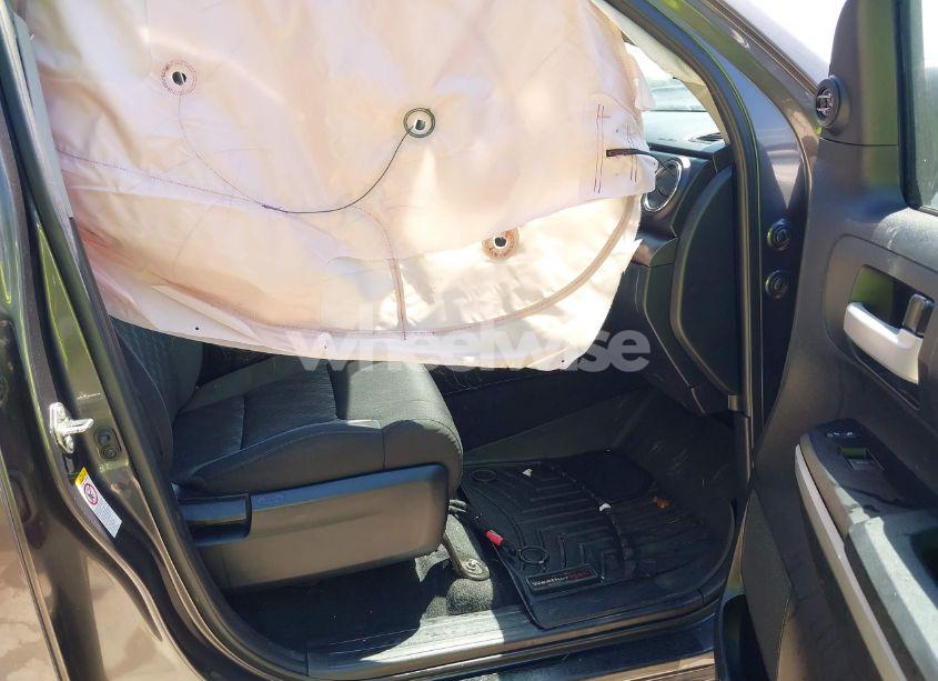 Photo 5 of 2018 Toyota Tundra SR5 5.7L V8 (VIN 5TFDW5F11JX723314)